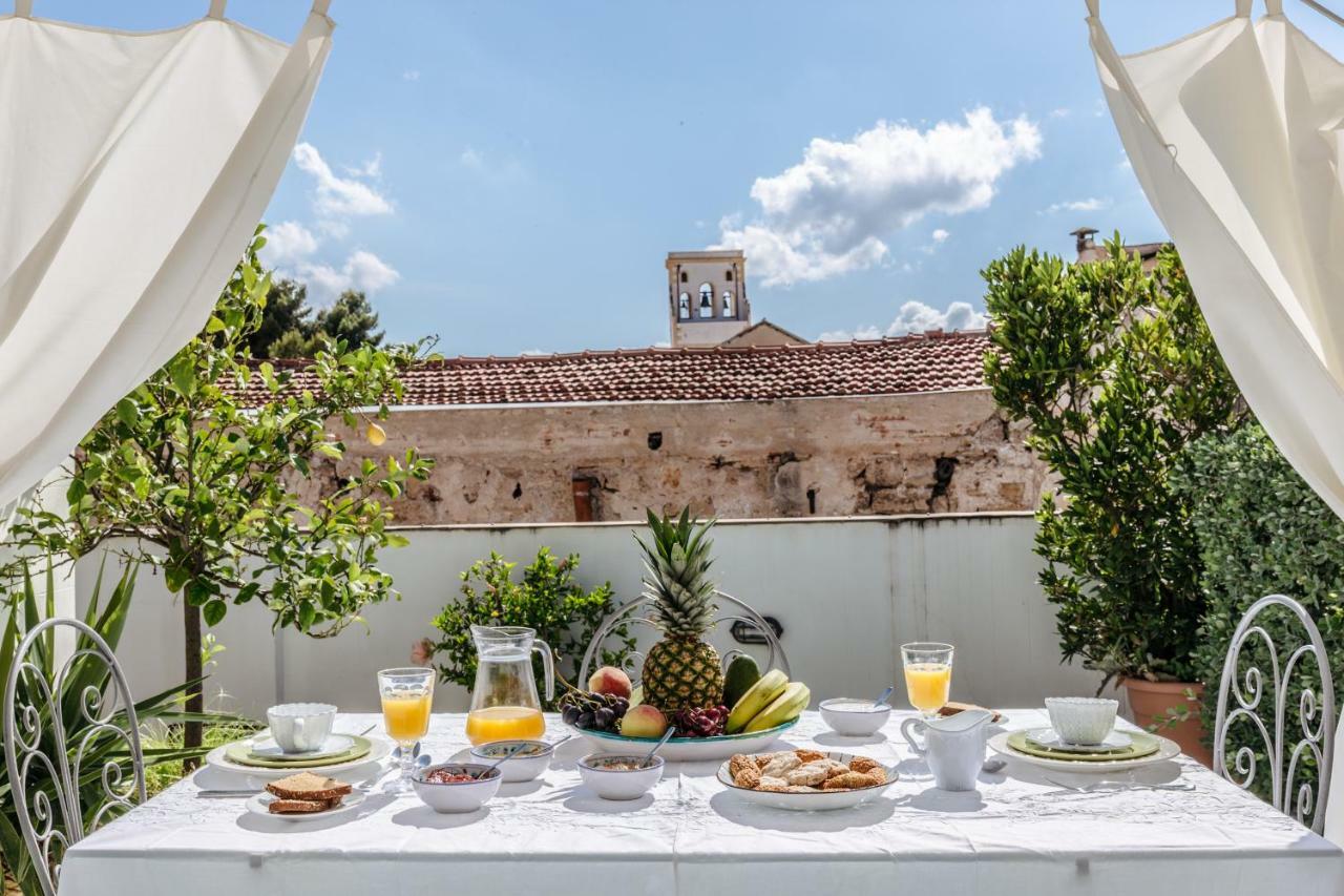 Kalsa Casa Di Charme Con Terrazza By Wonderful Italy Apartment Palermo Bagian luar foto