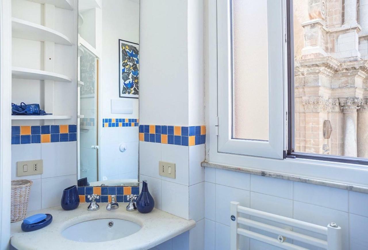 Kalsa Casa Di Charme Con Terrazza By Wonderful Italy Apartment Palermo Bagian luar foto